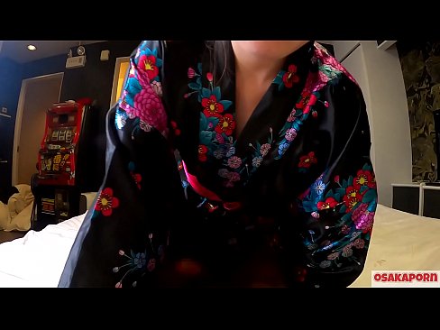❤️ Ung cosplay tjej älskar sex till orgasm med en spruta i en hästskötare och en avsugning. Asiatisk tjej med hårig fitta och vackra bröst i traditionell japansk dräkt i amatörvideo som visar onani med knullleksaker. Sakura 3 OSAKAPORN. ☑ Fuckvideo at sv.hdpornpics.ru ❌️❤